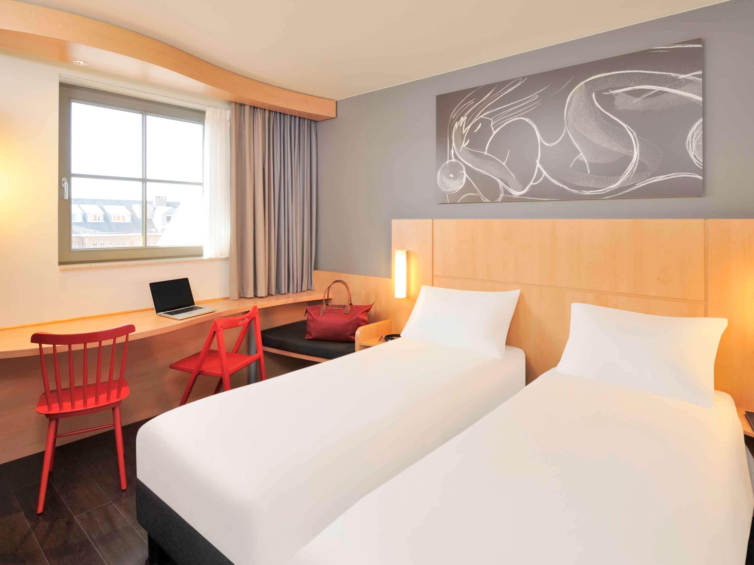 Ibis De Panne